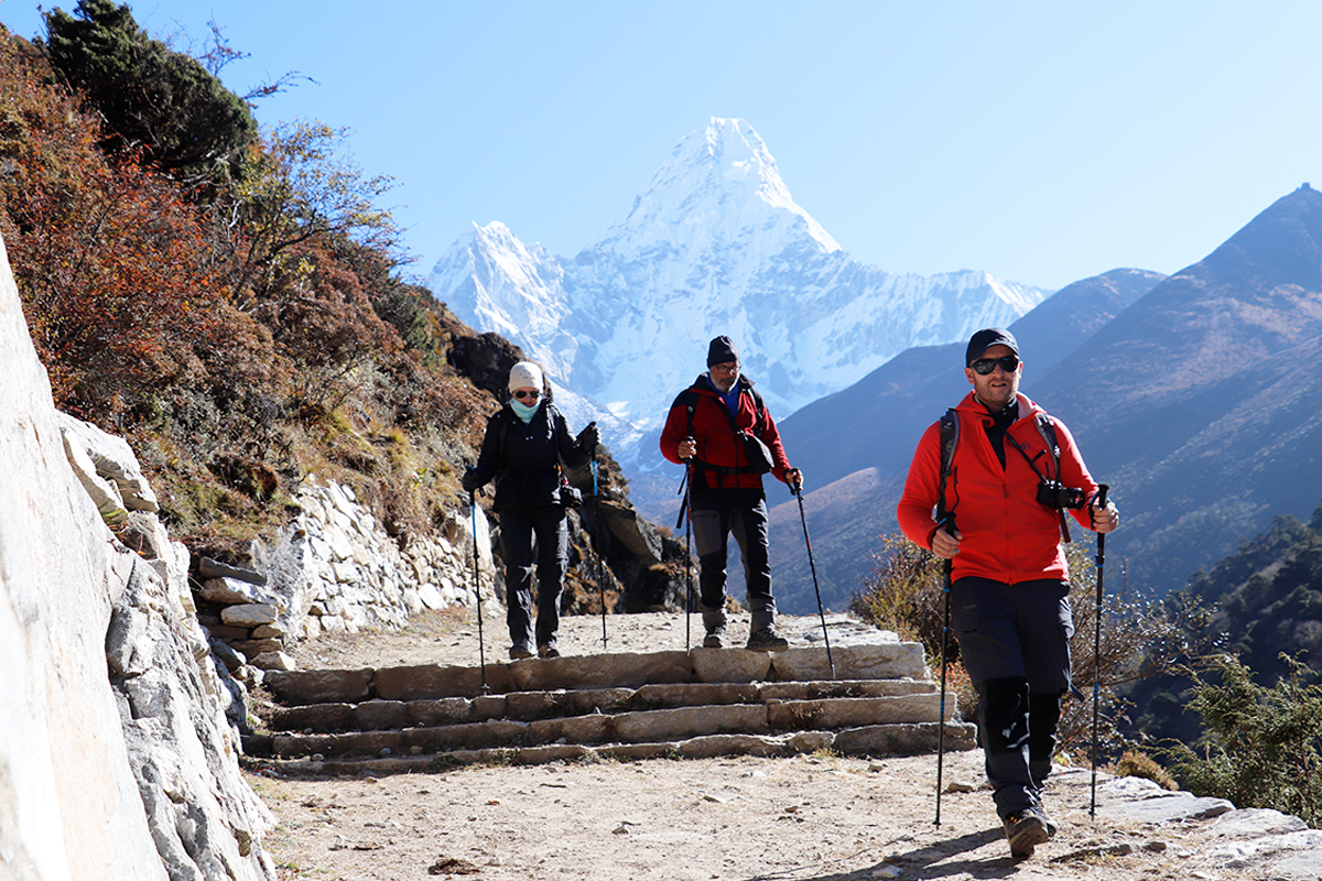 Trekking Guide in Nepal